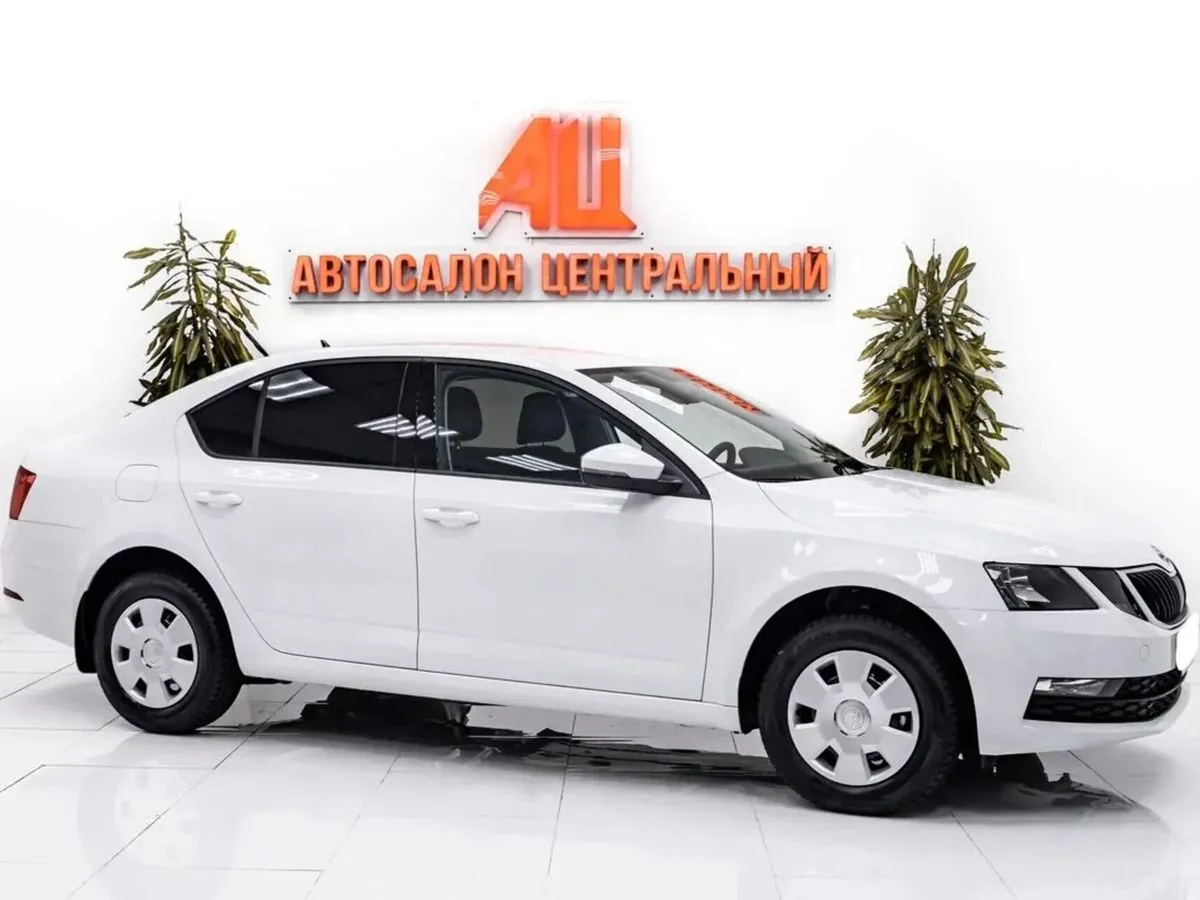 Skoda Rapid I Рестайлинг · Ambition — фото 2