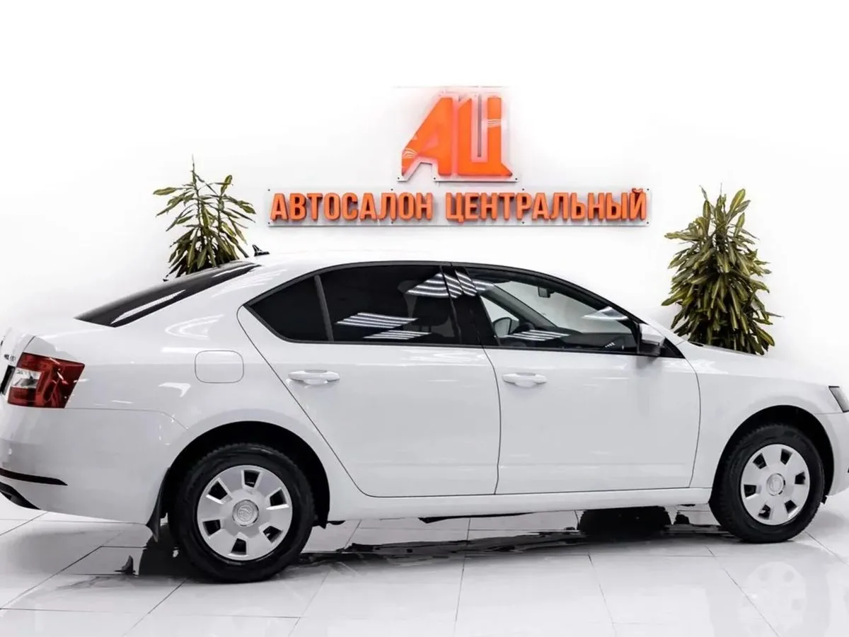Skoda Rapid I Рестайлинг · Ambition — фото 4