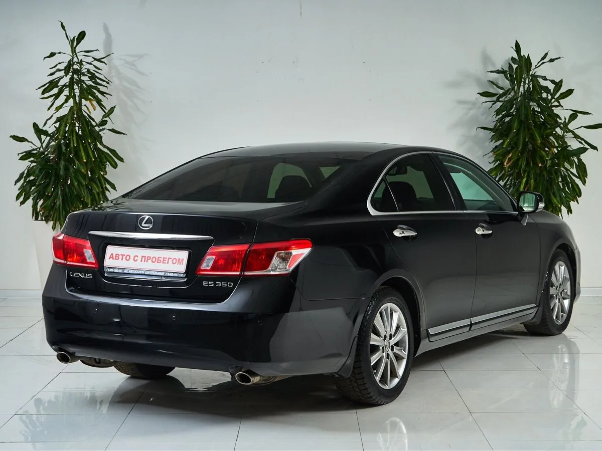 Lexus ES V Рестайлинг — фото 5