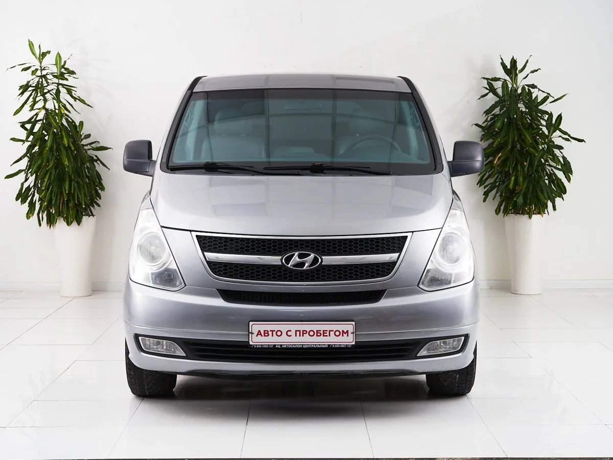 Hyundai Grand Starex I — фото 2