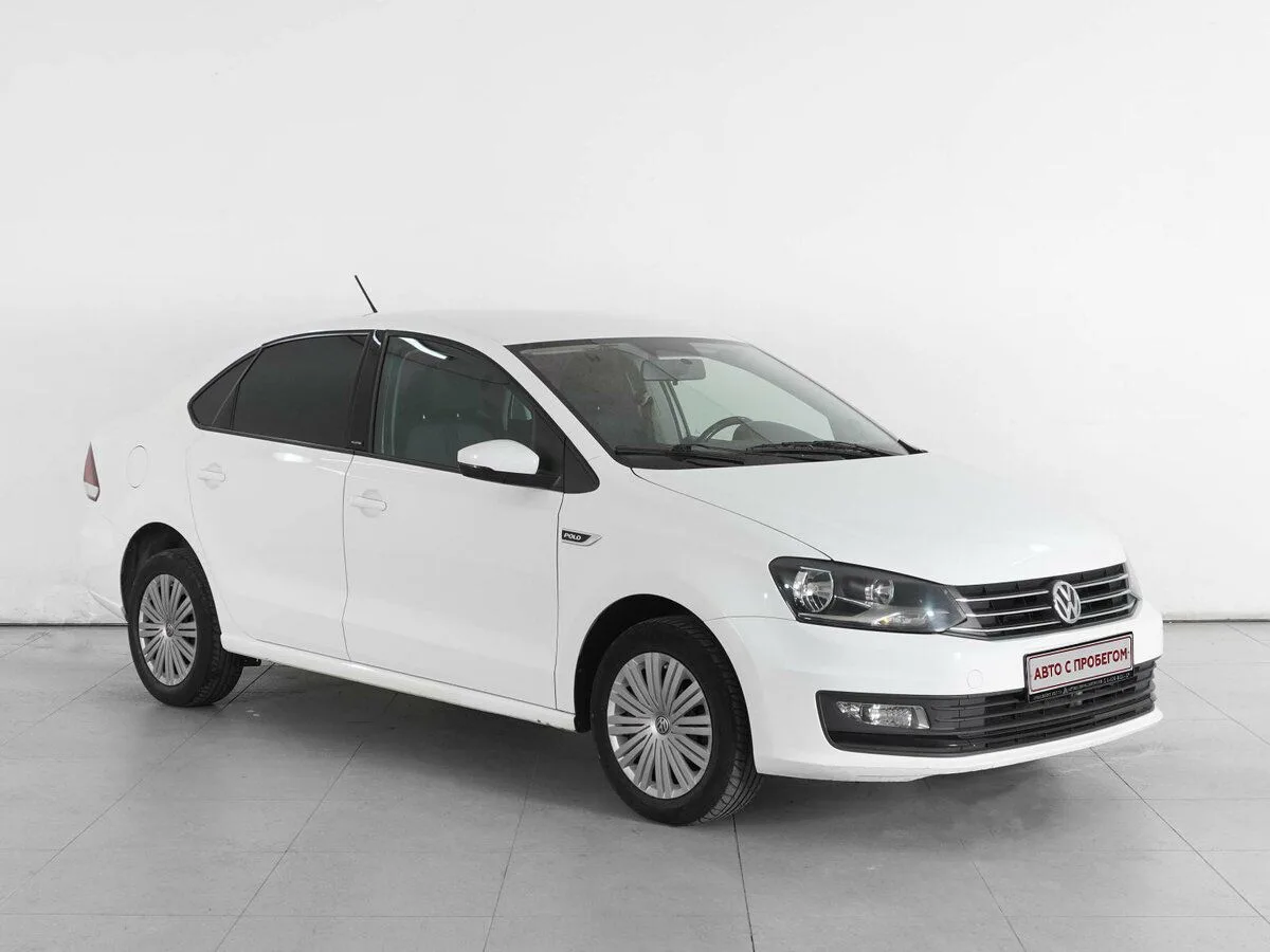 Volkswagen Polo V Рестайлинг · Comfortline (MY 2015-2018)