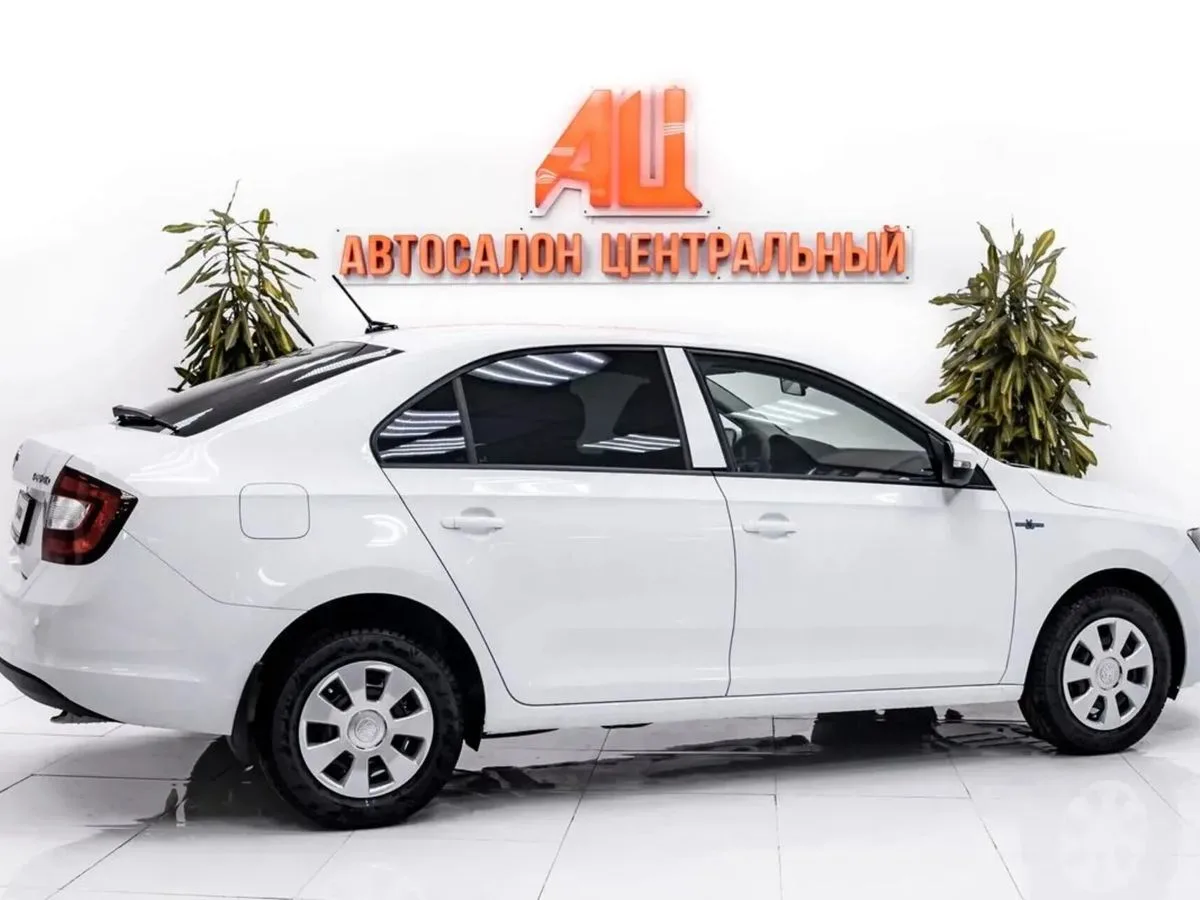 Skoda Rapid I Рестайлинг · Ambition — фото 4