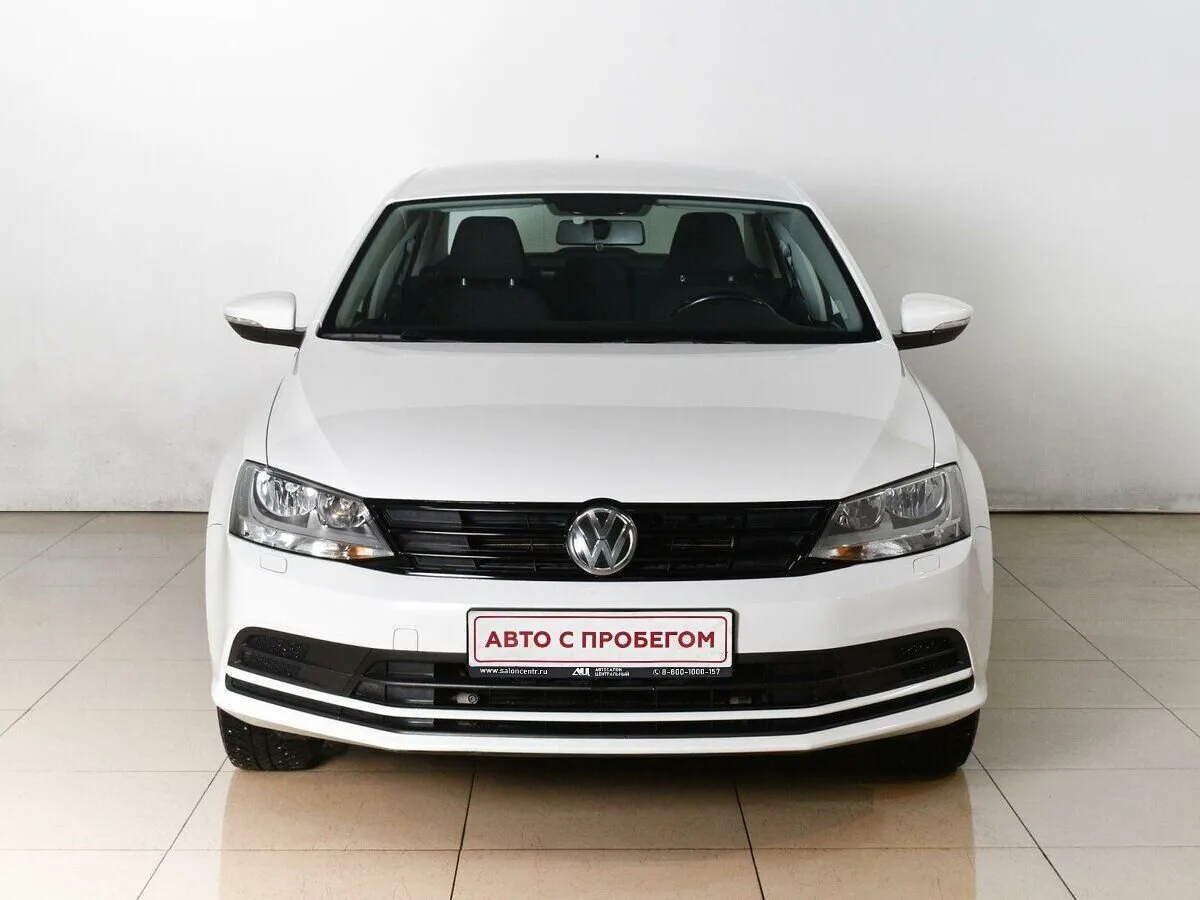 Volkswagen Jetta VI Рестайлинг — фото 2