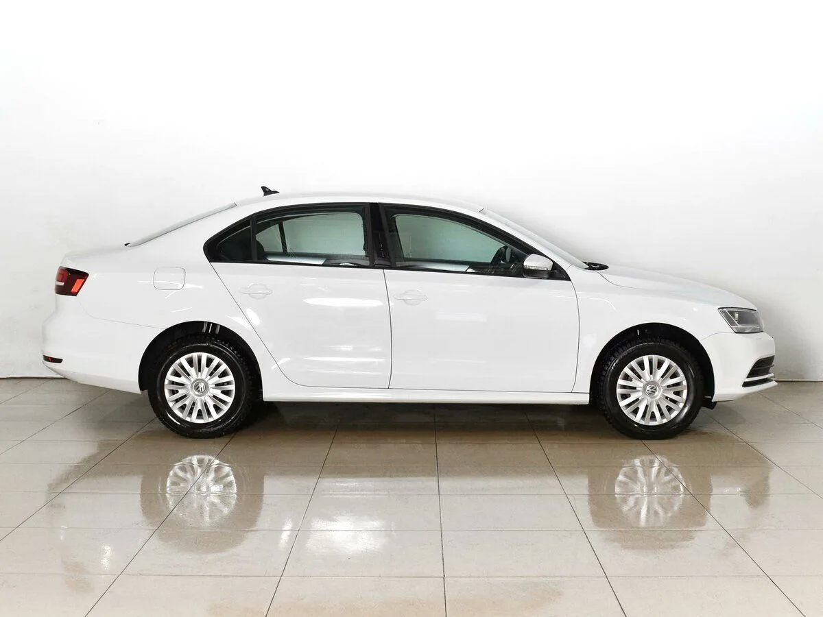 Volkswagen Jetta VI Рестайлинг — фото 5