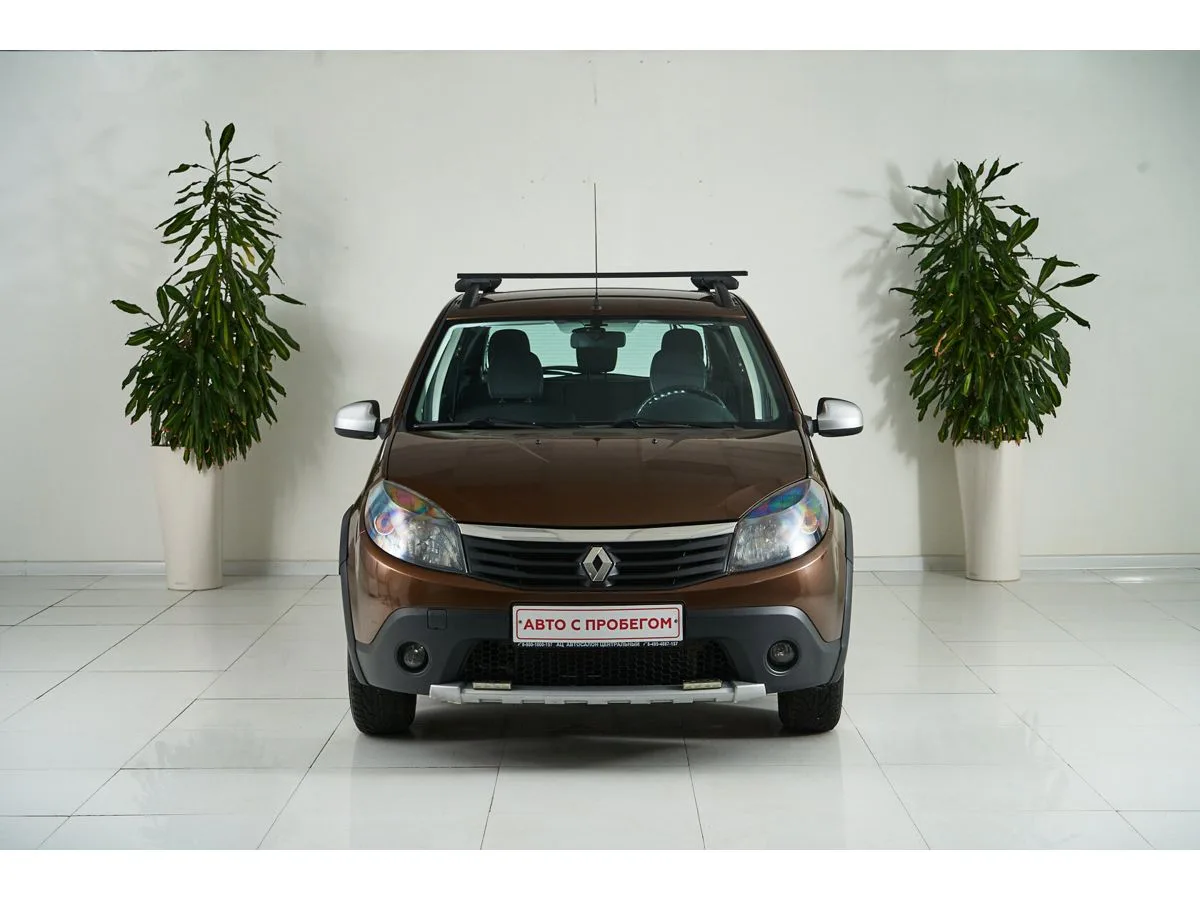 Renault Sandero I — фото 2