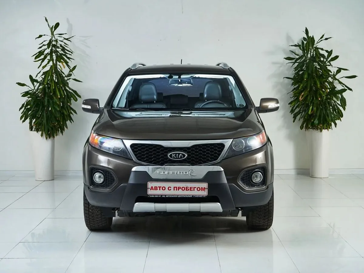 Kia Sorento II Рестайлинг — фото 2