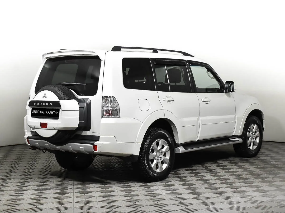 Mitsubishi Pajero IV Рестайлинг 1 · Intense — фото 5