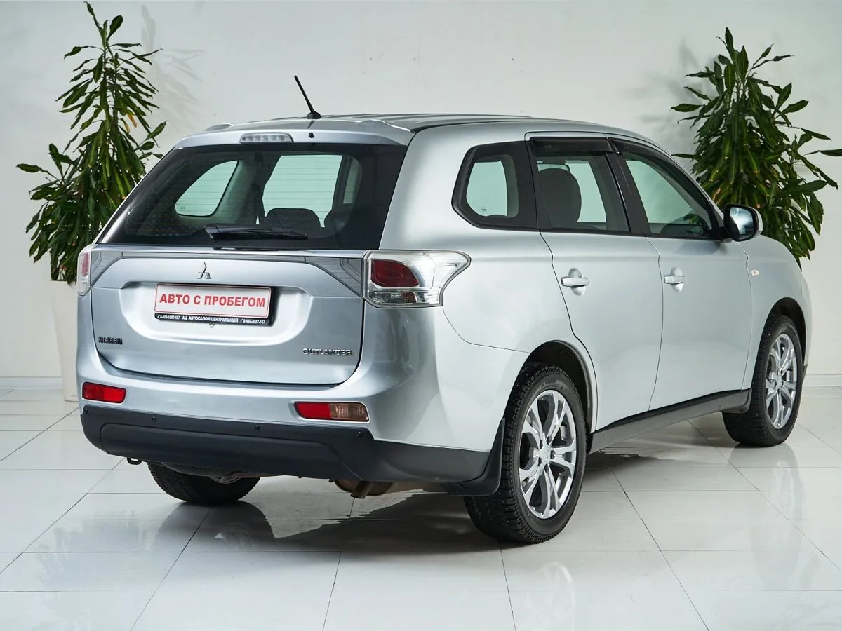 Mitsubishi Outlander III Рестайлинг — фото 5