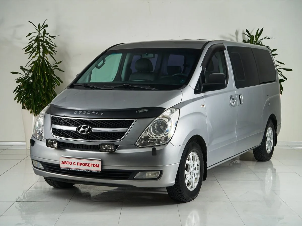 Hyundai Grand Starex I