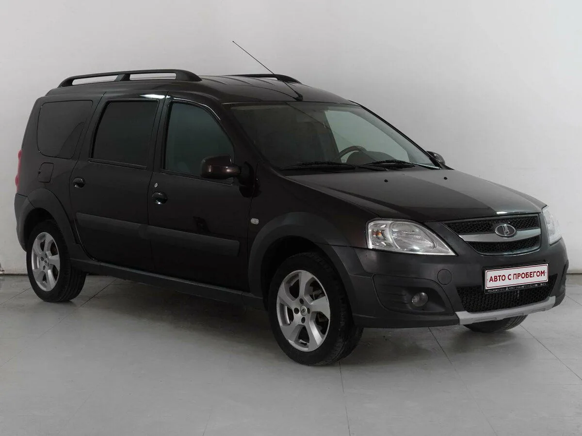 Lada (ВАЗ) Largus I · Luxe (5 мест)
