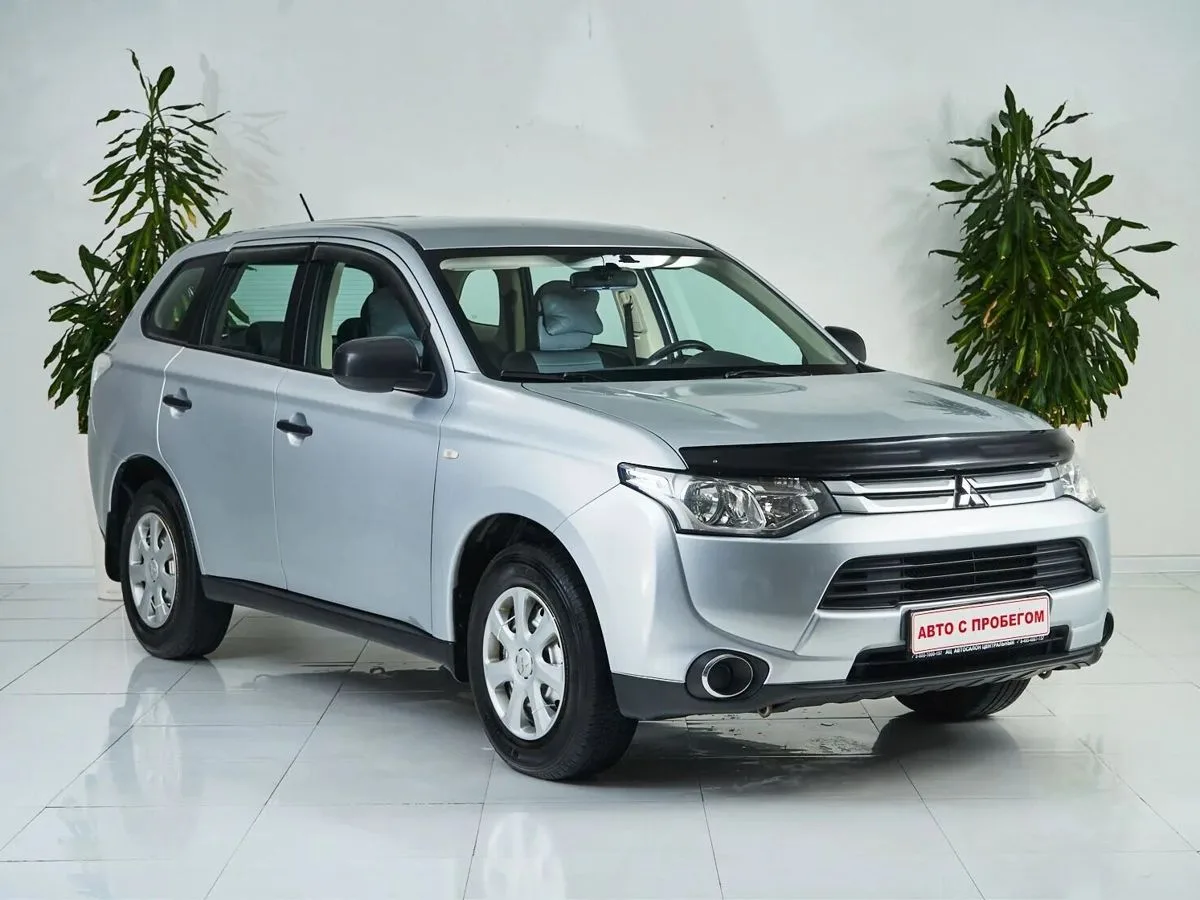 Mitsubishi Outlander III · Invite — фото 3