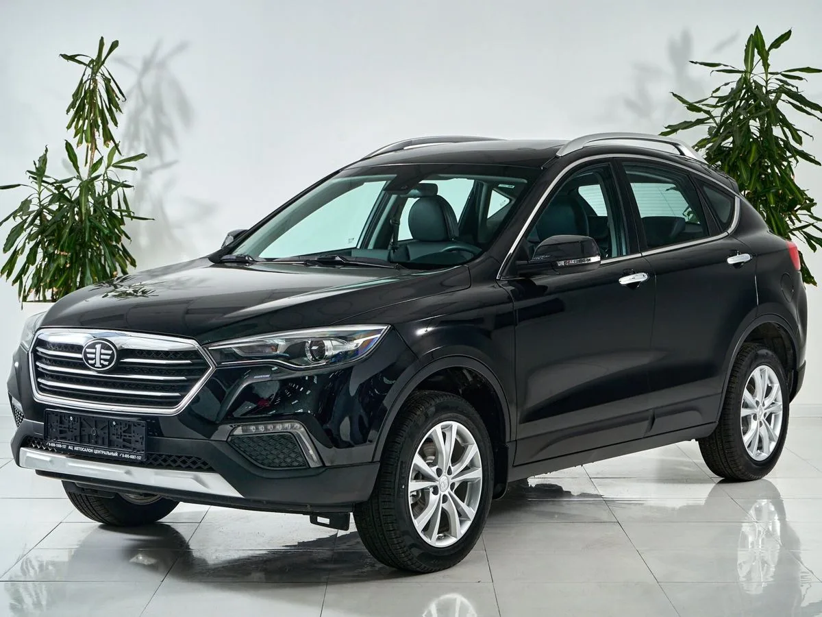 FAW Besturn X80 I Рестайлинг · Luxury