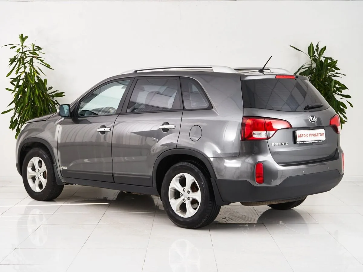 Kia Sorento II Рестайлинг — фото 4