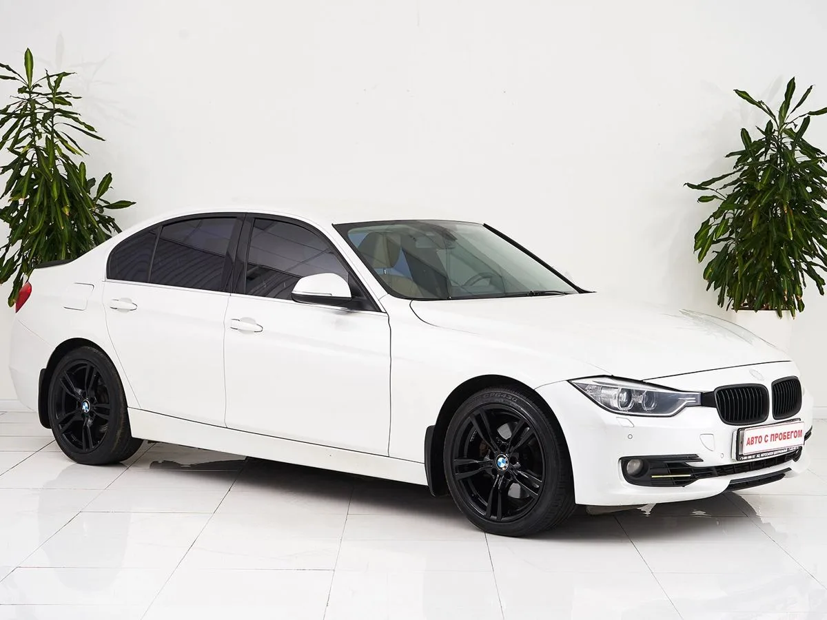 BMW 3 серии VI (F3x) — фото 3