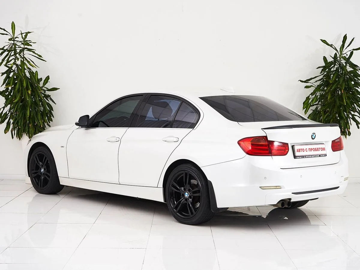 BMW 3 серии VI (F3x) — фото 4