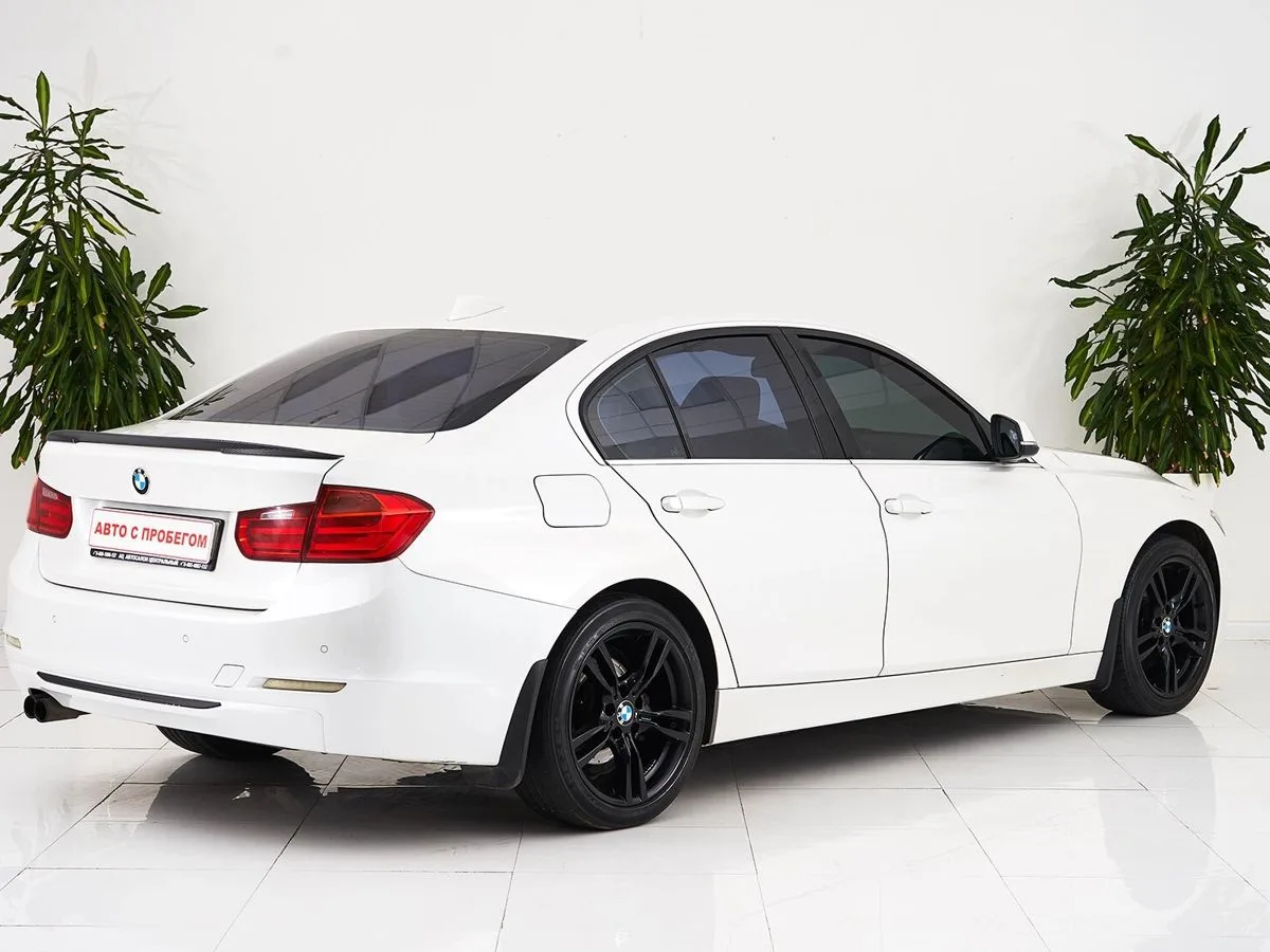 BMW 3 серии VI (F3x) — фото 5