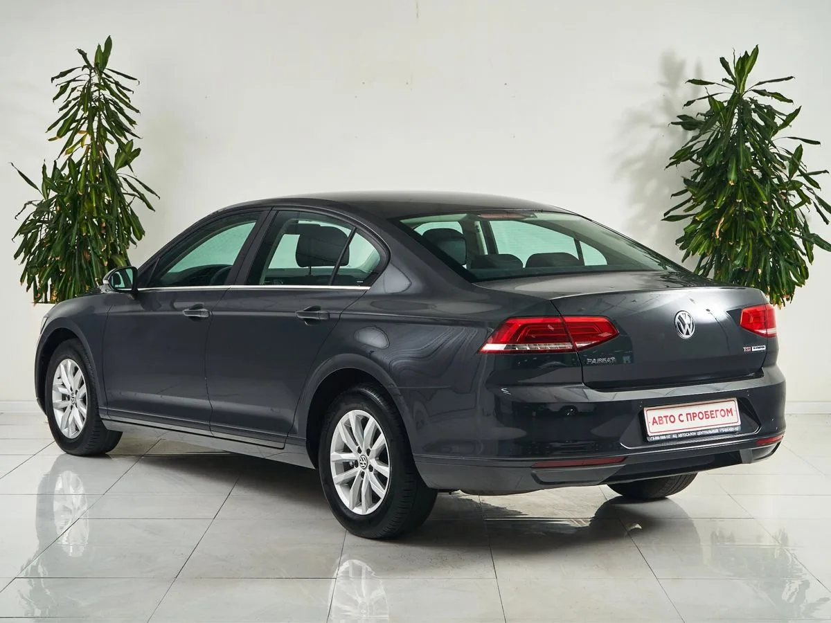Volkswagen Passat B8 — фото 4