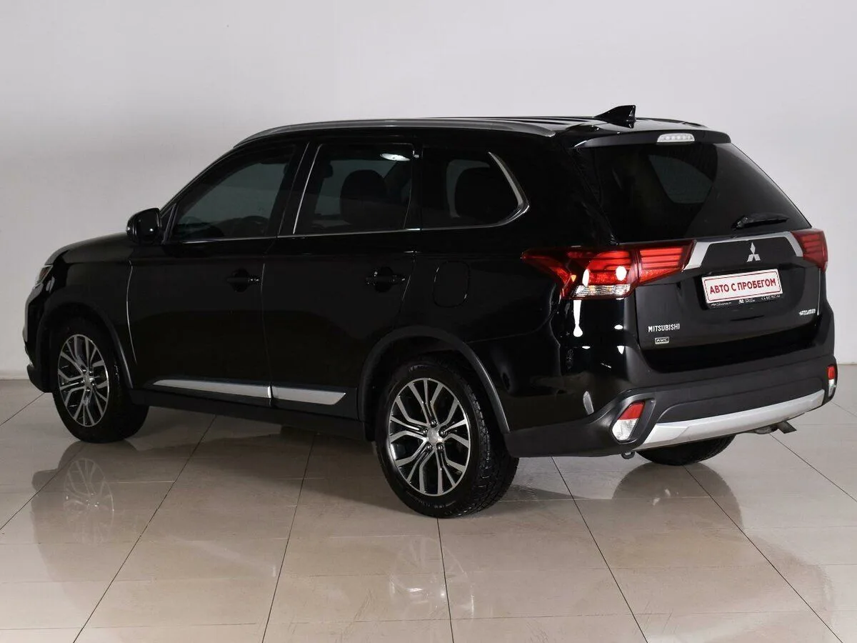 Mitsubishi Outlander III Рестайлинг 2 — фото 3
