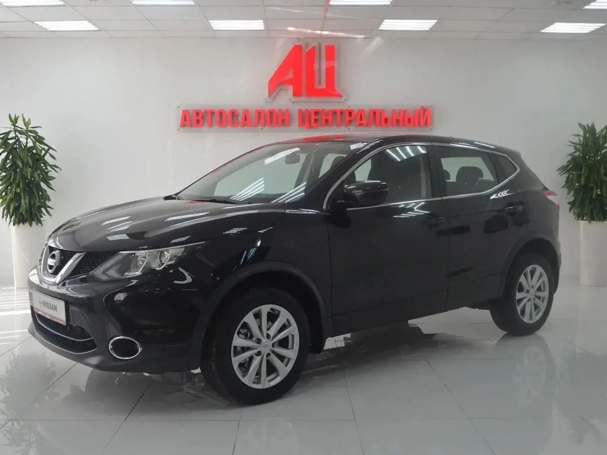 Nissan Qashqai II · LE