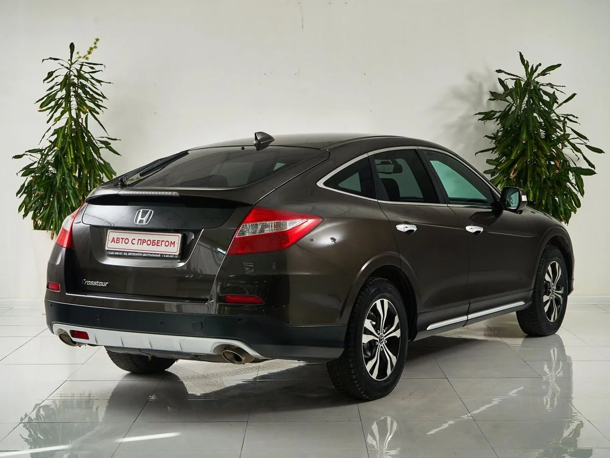 Honda Crosstour I Рестайлинг · Executive — фото 5