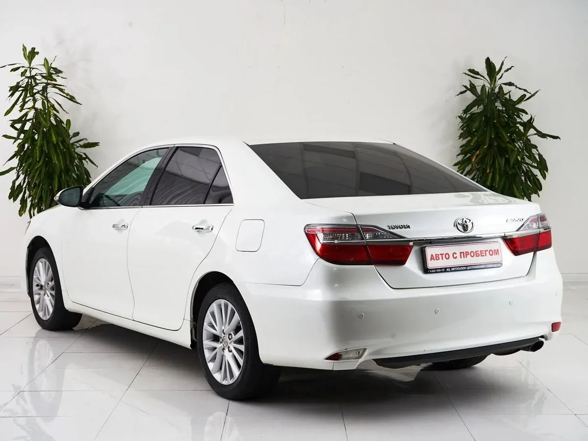 Toyota Camry VII (XV50) Рестайлинг · Элеганс — фото 4
