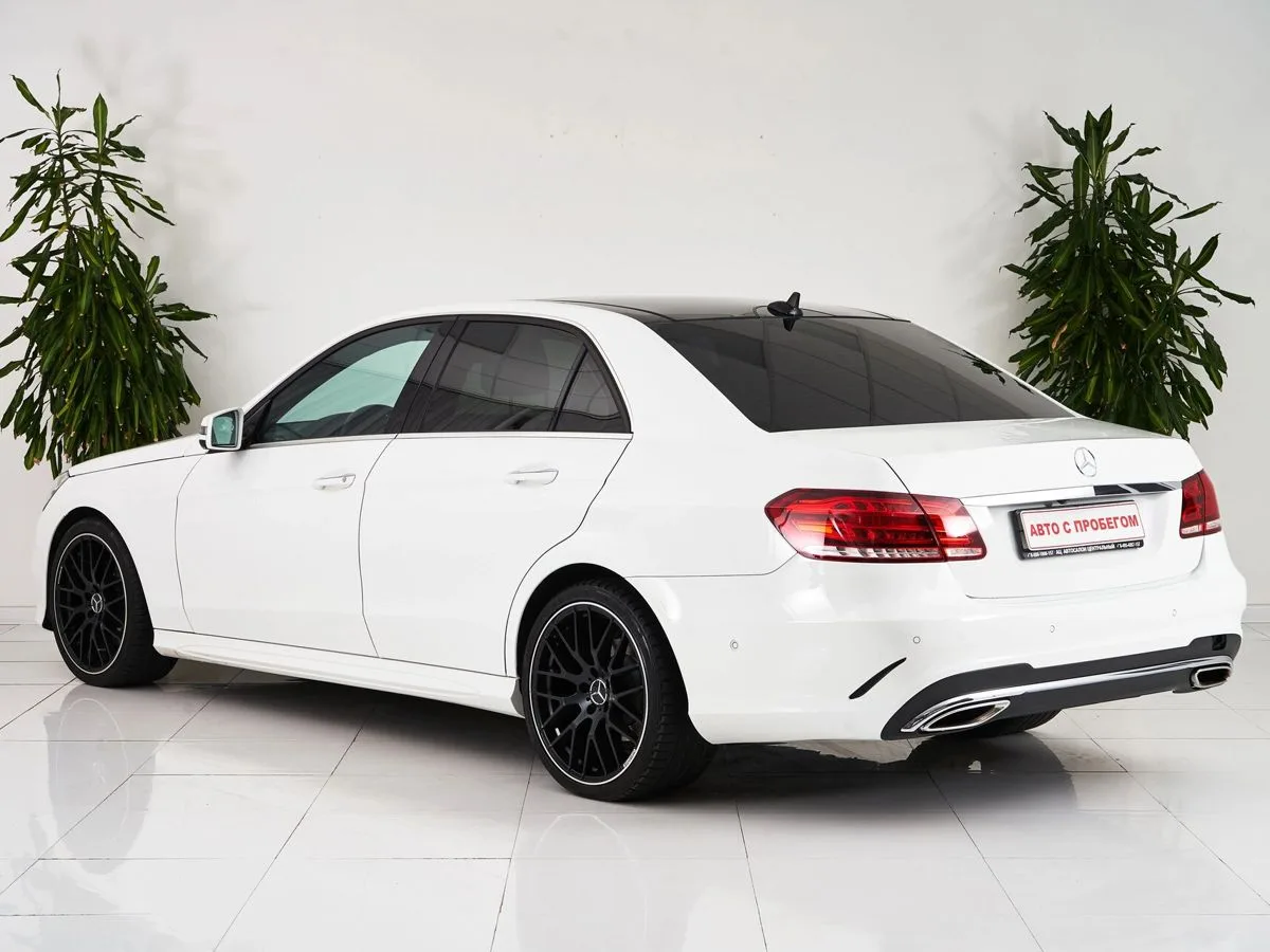 Mercedes-Benz E-Класс IV (W212, S212, C207) Рестайлинг · E300 Особая серия — фото 4