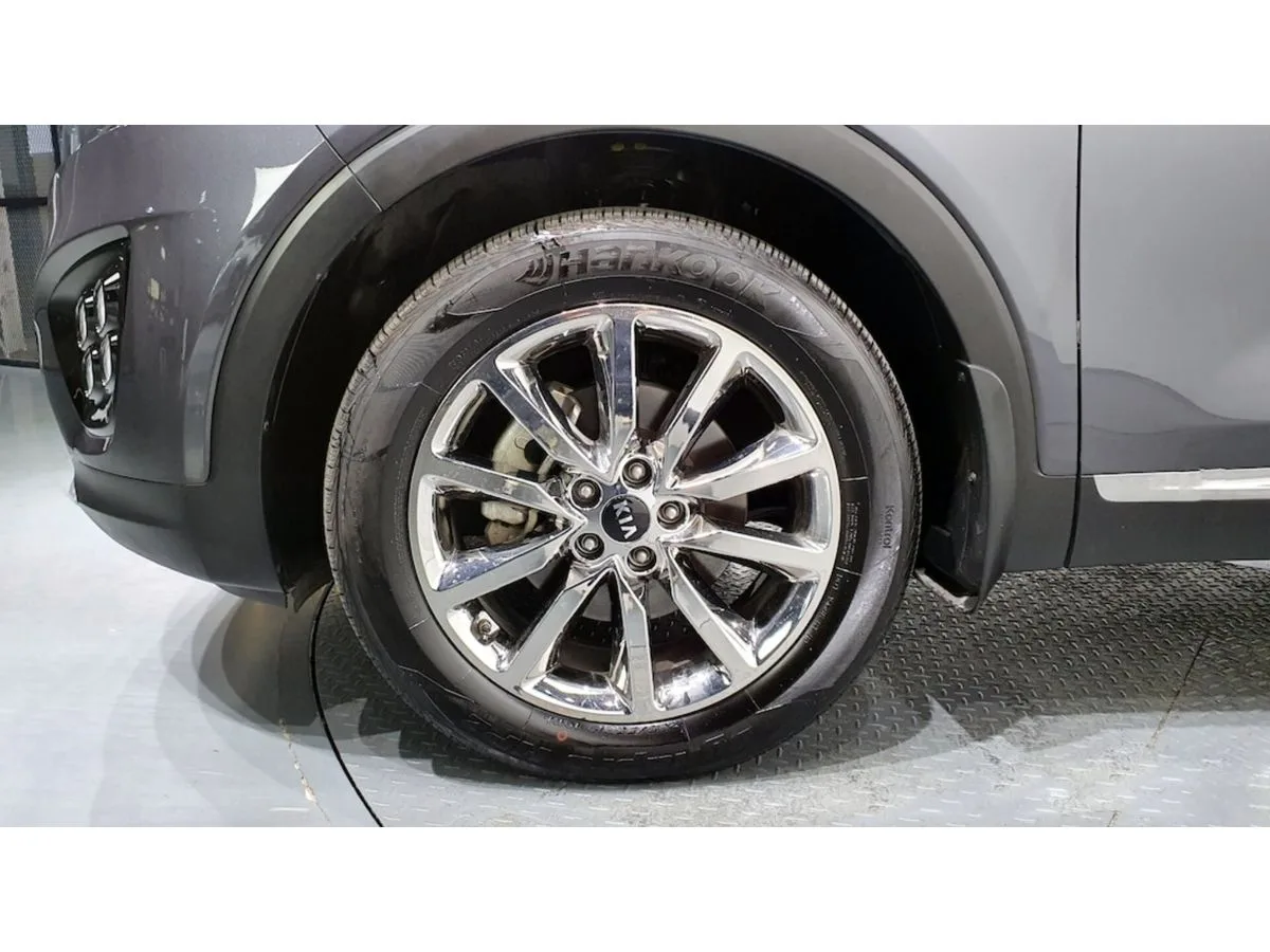 Kia Sorento II Рестайлинг — фото 4
