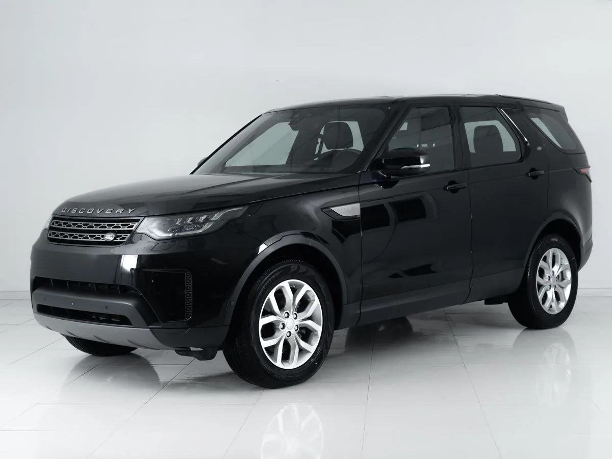 Land Rover Discovery V · SE