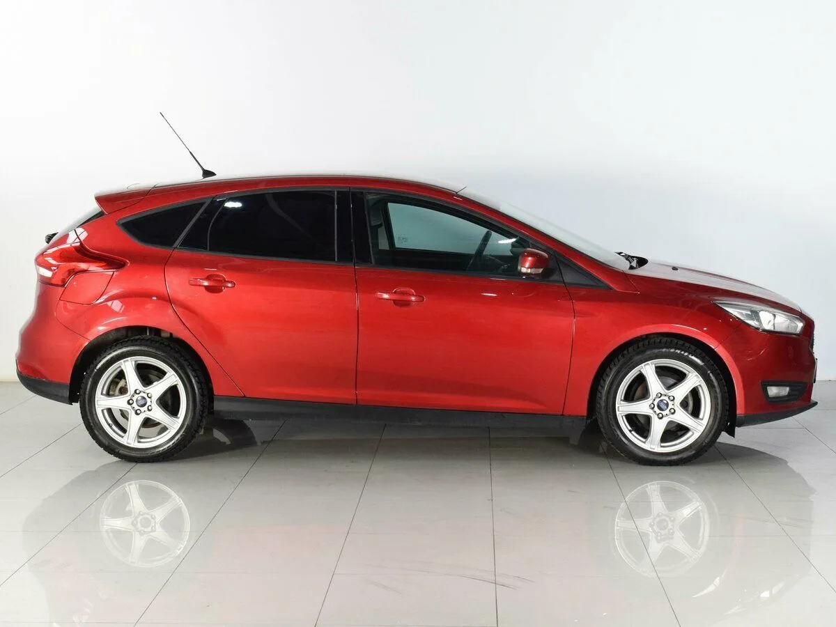 Ford Focus III Рестайлинг · Titanium — фото 4