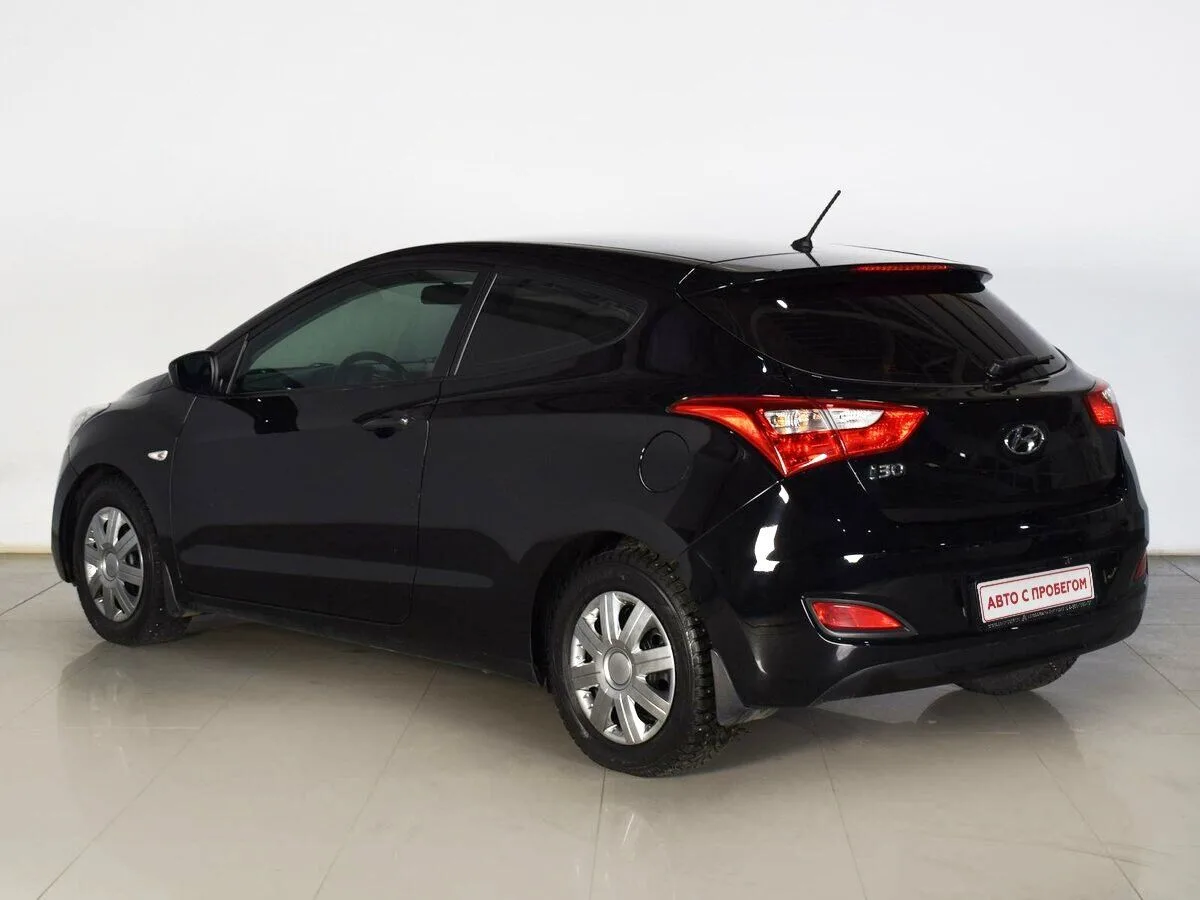 Hyundai i30 II — фото 3