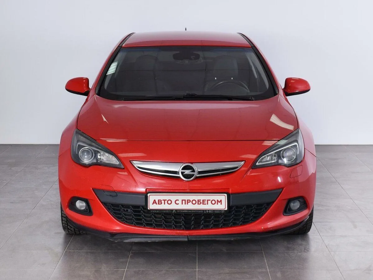 Opel Astra J Рестайлинг — фото 2
