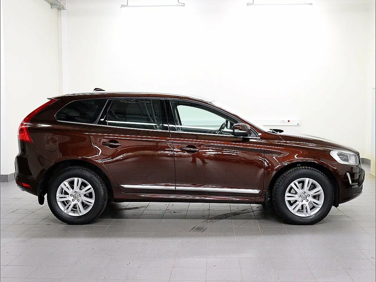 Volvo XC60 I Рестайлинг — фото 3
